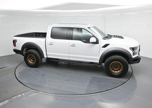 Photo of 2019 Oxford White Ford F-150
