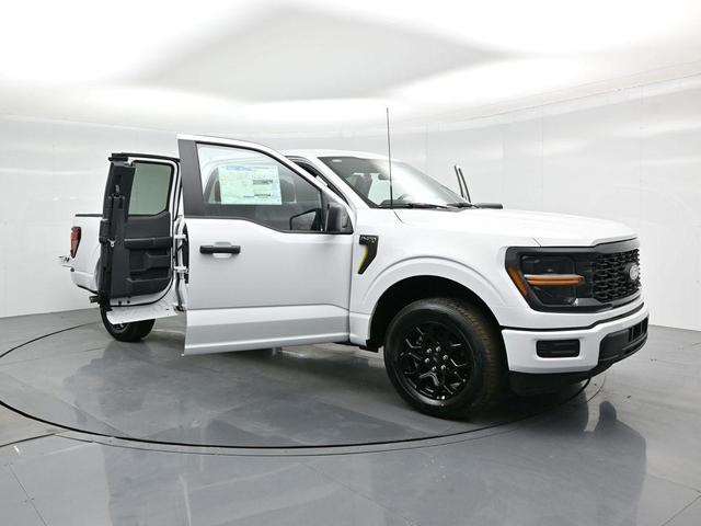 Photo of 2025 Oxford White Ford F-150