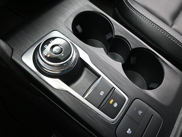 Photo of 2022 Atlas Blue Metallic Ford Escape