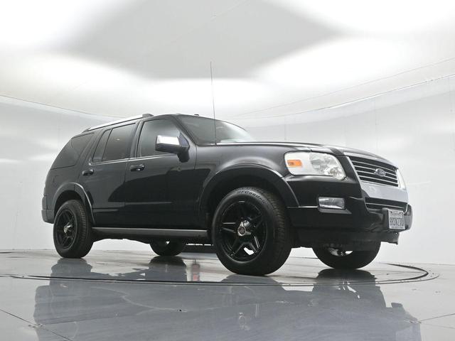 Photo of 2009 Black Clearcoat Ford Explorer