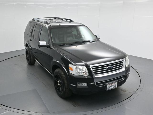 Photo of 2009 Black Clearcoat Ford Explorer