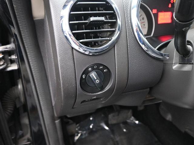 Photo of 2009 Black Clearcoat Ford Explorer