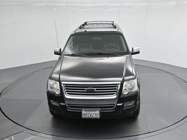 Photo of 2009 Black Clearcoat Ford Explorer