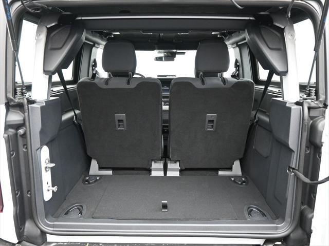 Photo of 2025 Oxford White Ford Bronco