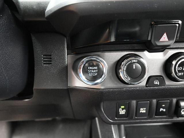 Photo of 2018 Barcelona Red Metallic Toyota Tacoma