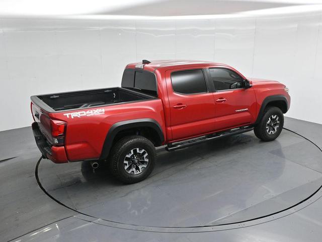 Photo of 2018 Barcelona Red Metallic Toyota Tacoma