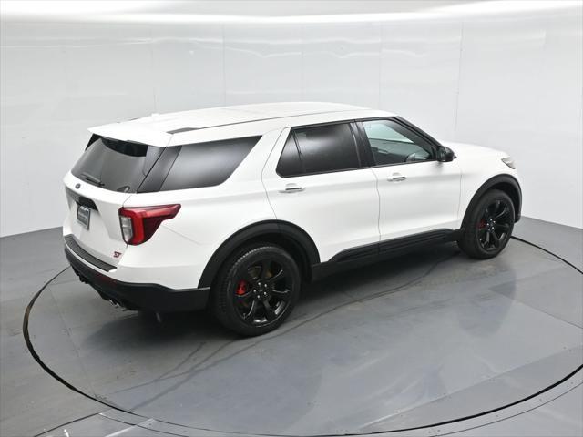 Photo of 2022 Star White Metallic Tri-Coat Ford Explorer