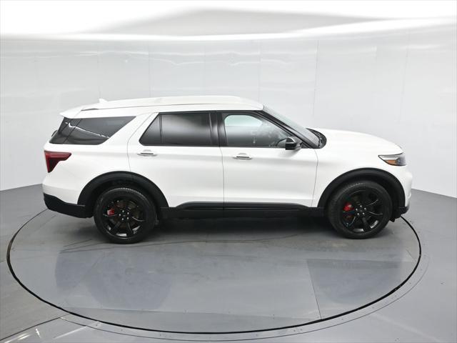 Photo of 2022 Star White Metallic Tri-Coat Ford Explorer