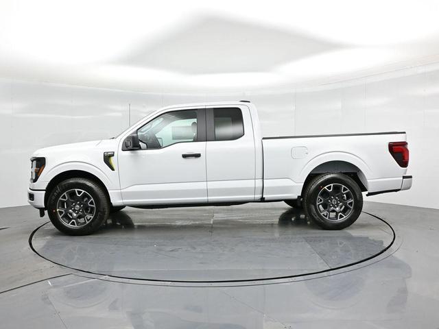 Photo of 2025 Oxford White Ford F-150