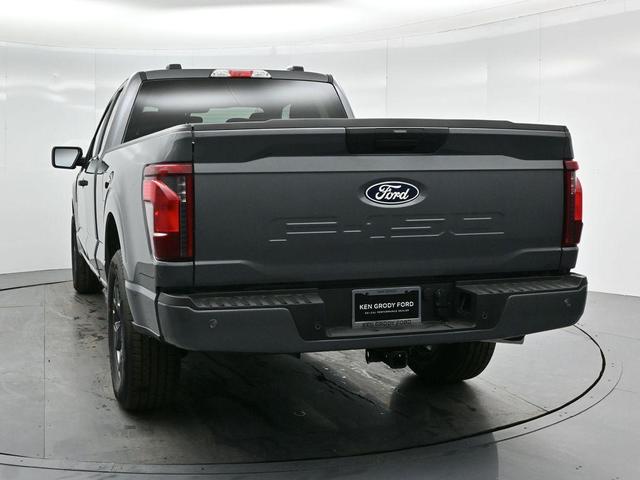 Photo of 2025 Gray Metallic Ford F-150