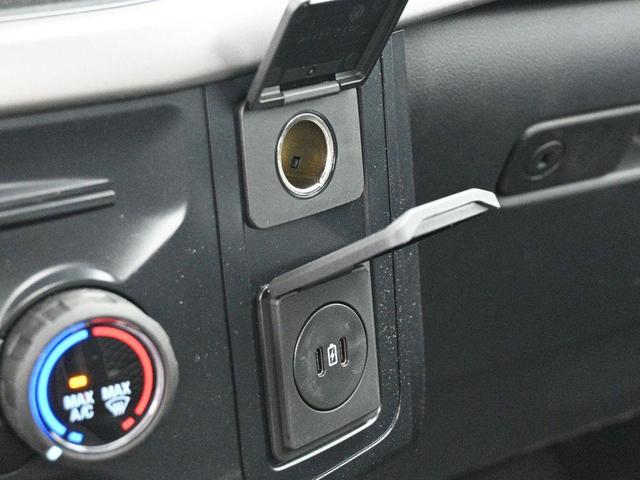 Photo of 2025 Black Metallic Ford F-150