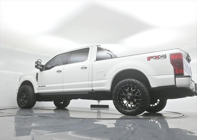 Photo of 2022 Star White Metallic Tri-Coat Ford F-250