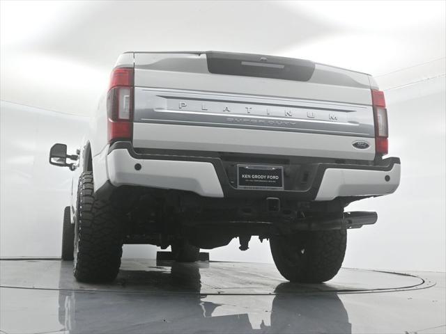 Photo of 2022 Star White Metallic Tri-Coat Ford F-250
