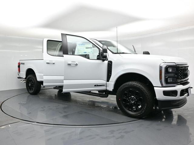 Photo of 2025 Oxford White Ford F-350