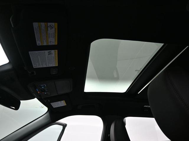Photo of 2025 Black Metallic Ford Explorer