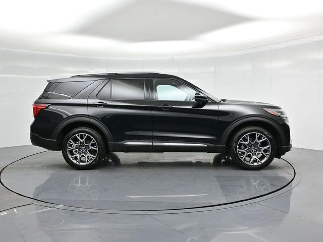 Photo of 2025 Black Metallic Ford Explorer
