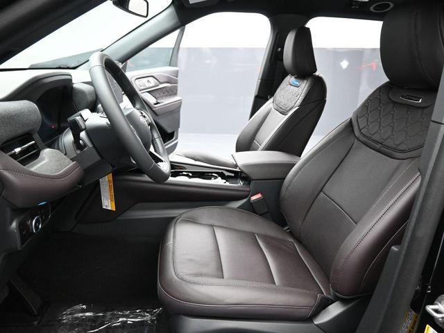 Photo of 2025 Black Metallic Ford Explorer