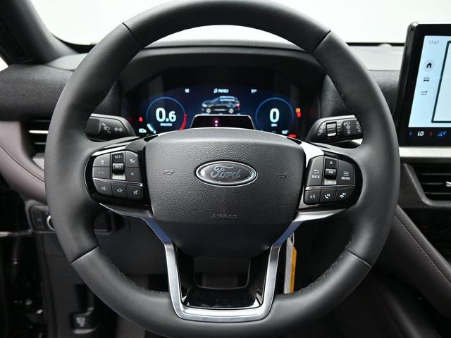 Photo of 2025 Black Metallic Ford Explorer