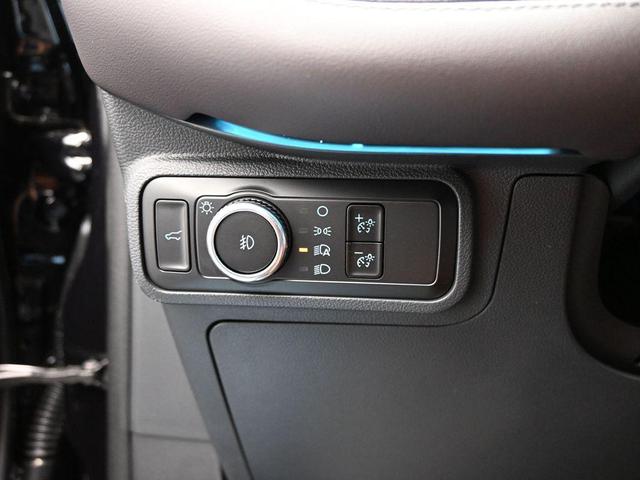 Photo of 2025 Black Metallic Ford Explorer