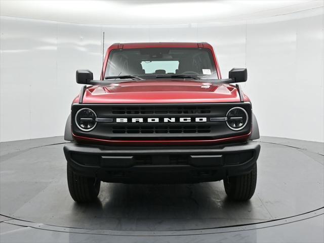 Photo of 2025 Ruby Red Metallic Ford Bronco
