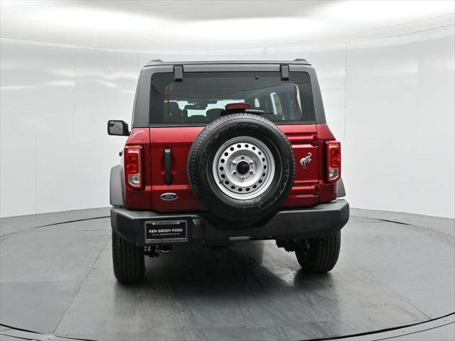 Photo of 2025 Ruby Red Metallic Ford Bronco