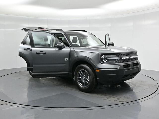 Photo of 2025 Gray Metallic Ford Bronco Sport