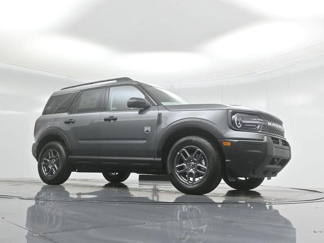 Photo of 2025 Gray Metallic Ford Bronco Sport