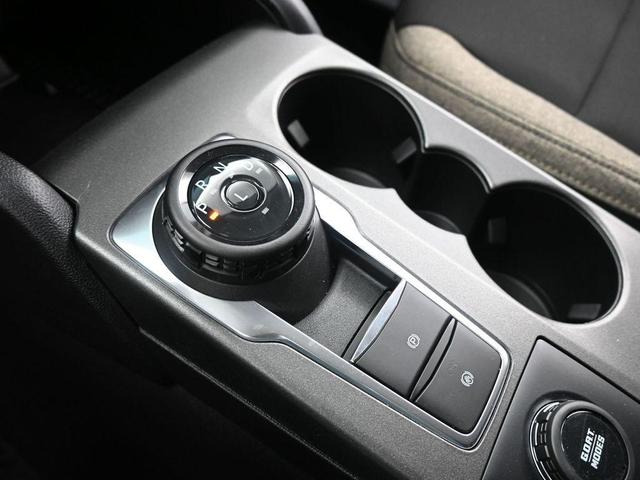 Photo of 2025 Gray Metallic Ford Bronco Sport
