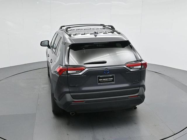Photo of 2024 Magnetic Gray Metallic Toyota RAV4 Hybrid
