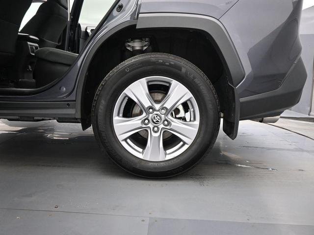 Photo of 2024 Magnetic Gray Metallic Toyota RAV4 Hybrid