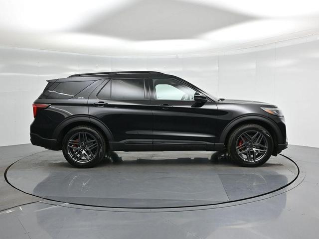 Photo of 2025 Black Metallic Ford Explorer