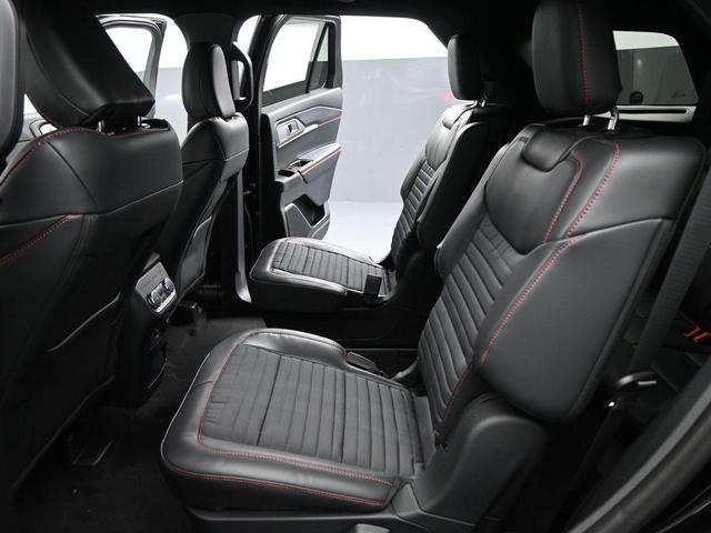 Photo of 2025 Black Metallic Ford Explorer