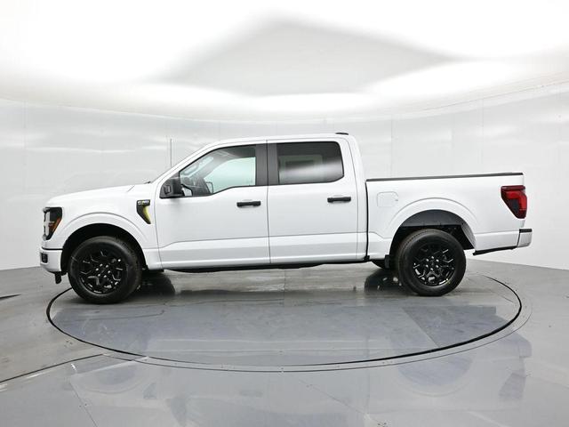 Photo of 2025 Oxford White Ford F-150