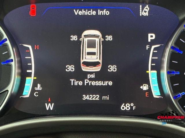 Photo of 2021 Fathom Blue Pearlcoat Chrysler Pacifica