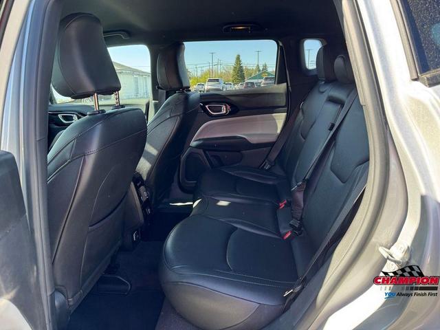 Photo of 2025 Silver Zynith Jeep Compass