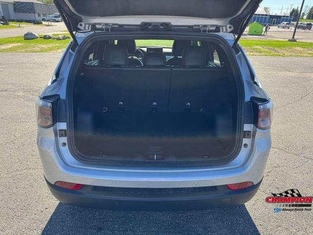 Photo of 2025 Silver Zynith Jeep Compass