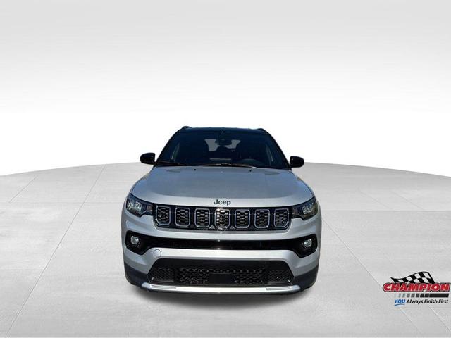 Photo of 2025 Silver Zynith Jeep Compass