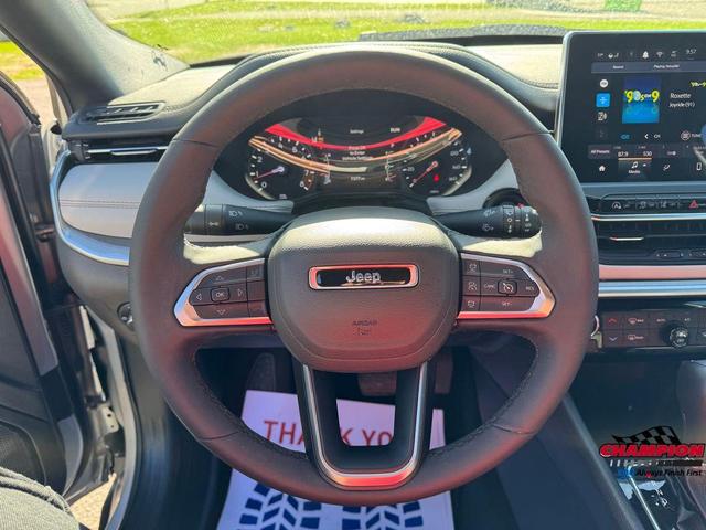 Photo of 2025 Silver Zynith Jeep Compass