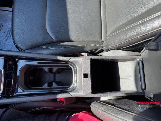 Photo of 2025 Silver Zynith Jeep Compass