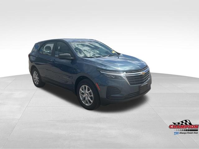 Photo of 2024 Lakeshore Blue Metallic Chevrolet Equinox
