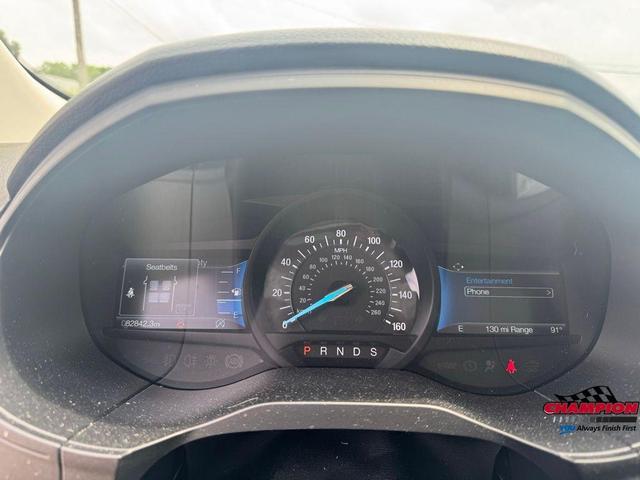 Photo of 2022 Blue Metallic Ford Edge