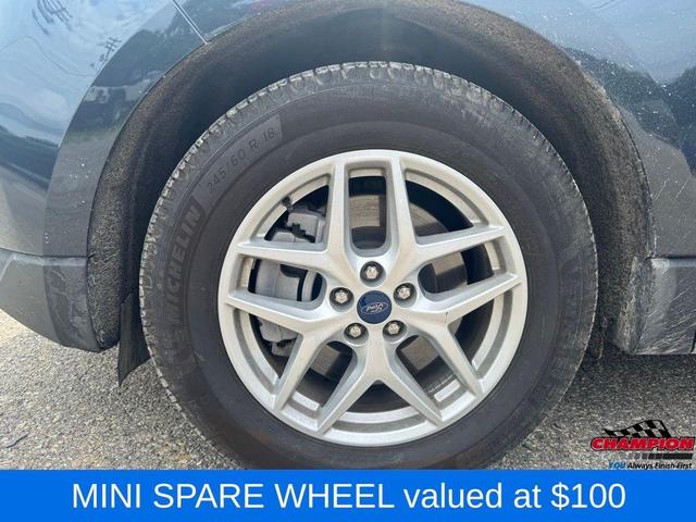 Photo of 2022 Blue Metallic Ford Edge