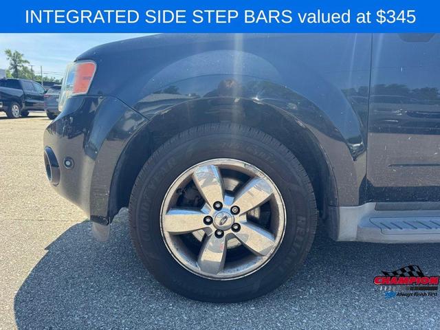 Photo of 2012 Black Ford Escape