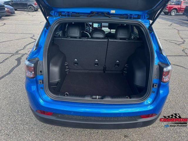 Photo of 2025 Hydro Blue Pearlcoat Jeep Compass