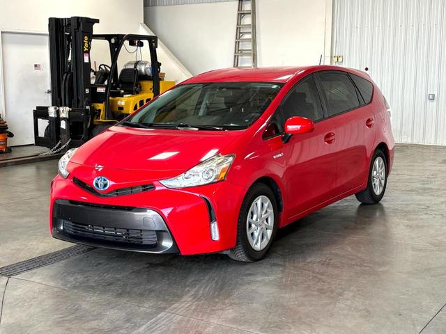 Photo of 2017 Red Toyota Prius v