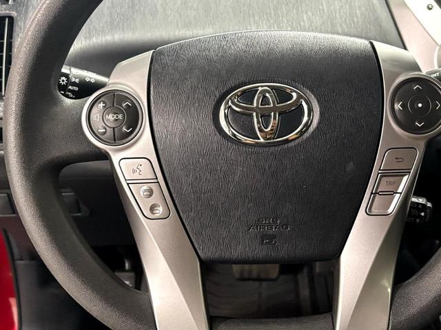 Photo of 2017 Red Toyota Prius v