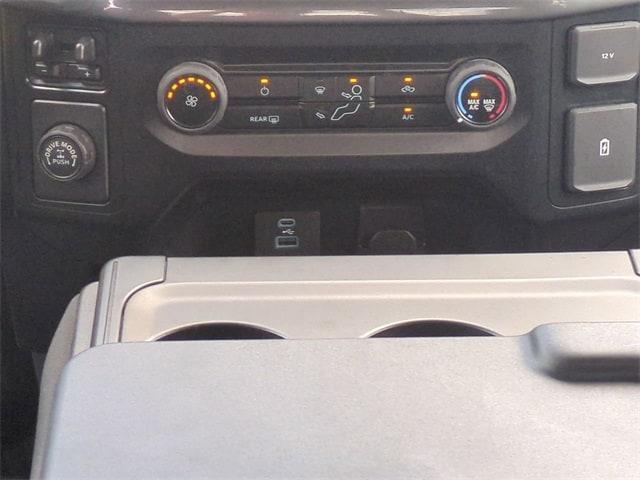 Photo of 2023 Iconic Silver Metallic Ford F-150