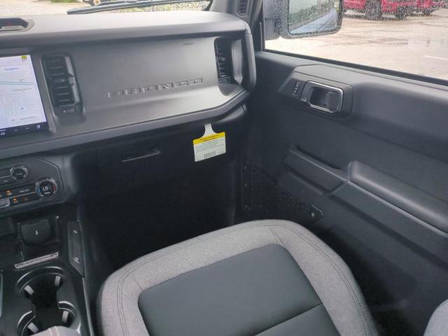 Photo of 2025 Azure / Gray Ford Bronco