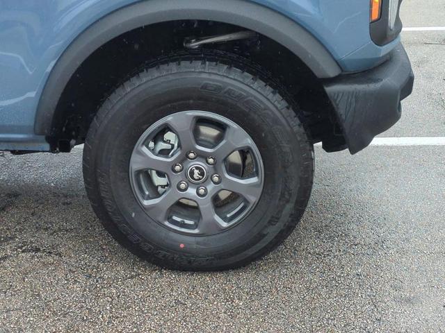 Photo of 2025 Azure / Gray Ford Bronco