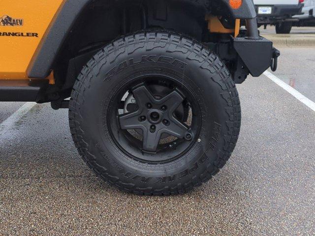 Photo of 2013 Dozer Clearcoat Jeep Wrangler